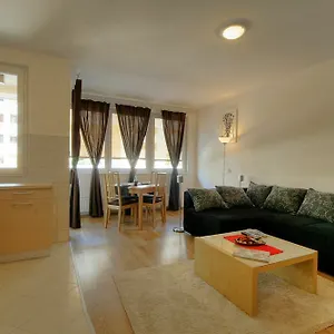 https://corvin-apartment-budapest.inbudapesthotels.com