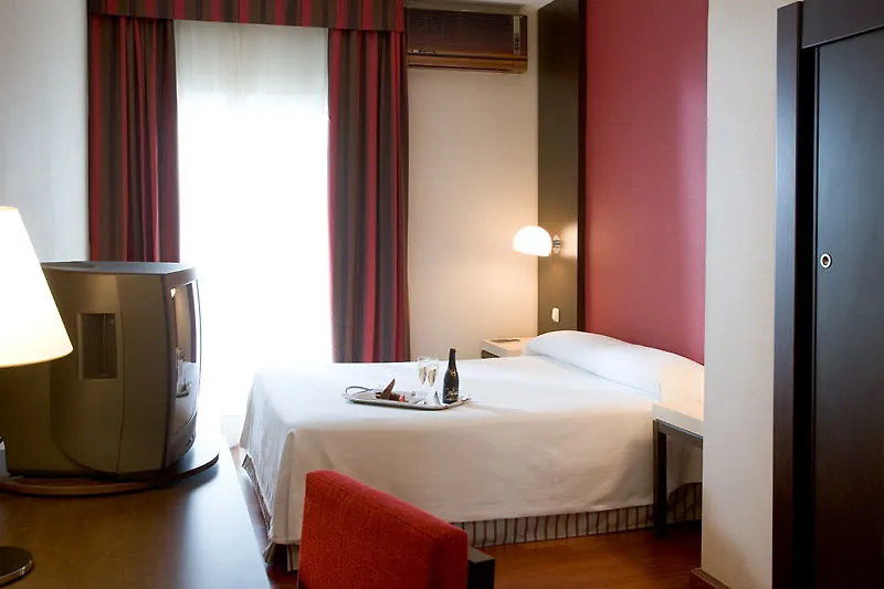 Hotel Nh Barcelona Les Corts 3*,  Spagna