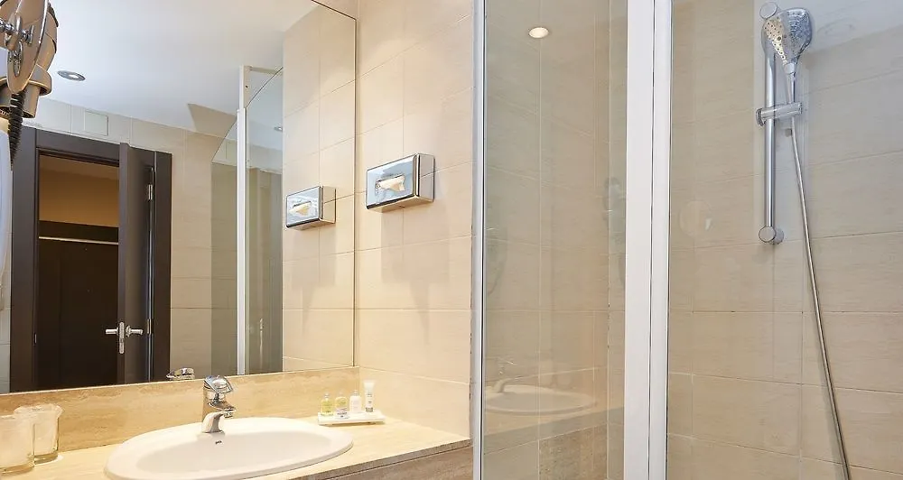 Hotel Nh Barcelona Les Corts