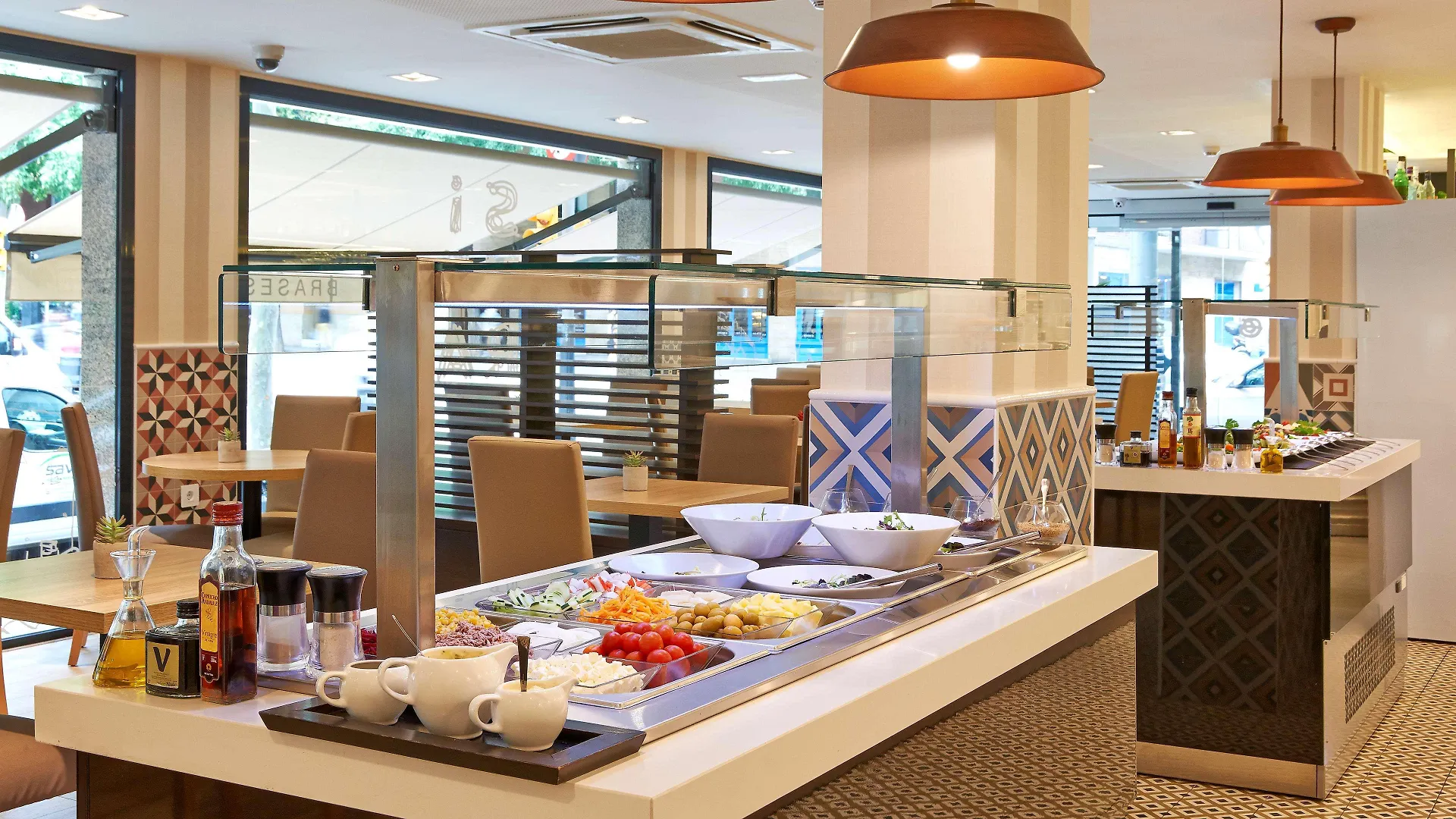 Nh Barcelona Les Corts Hotel 3*,