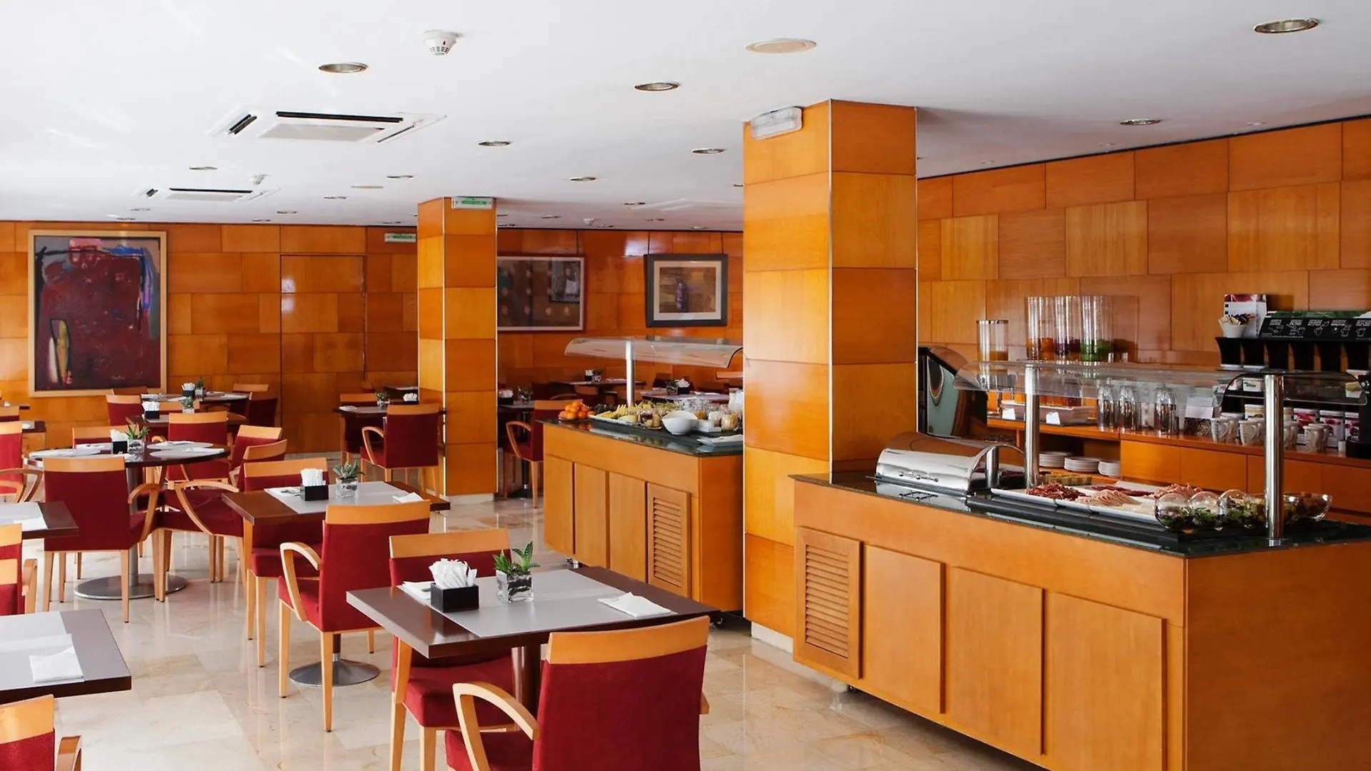 Nh Barcelona Les Corts Hotel
