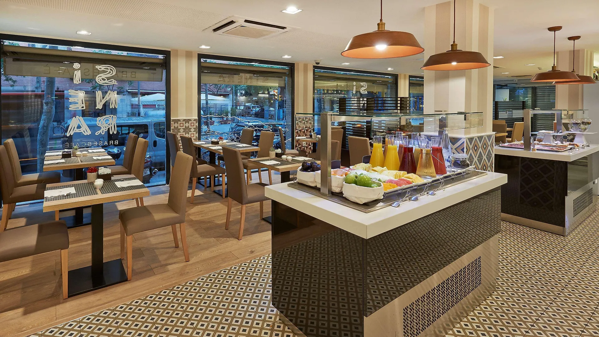 Nh Barcelona Les Corts Hotel 3*,  Spain